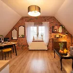 דירה Maya's Dluga 66 Attic