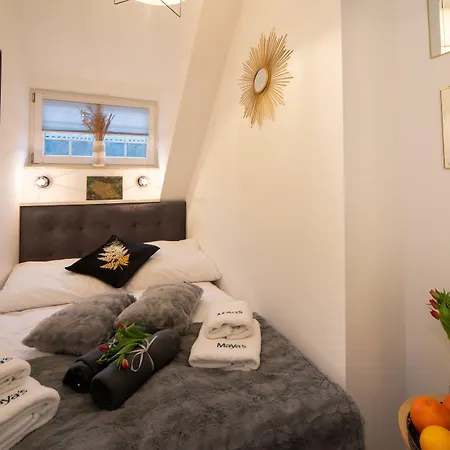 Апартаменты Maya's Flats Dluga 66 Attic Гданьск